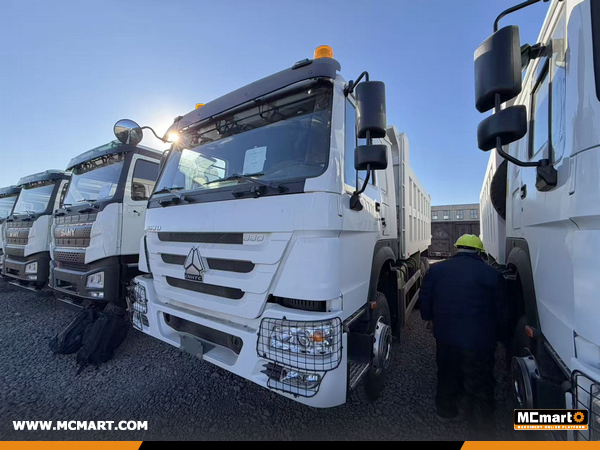 Ghana - 4 Units SINOTRUCK HOWO ZZ3257V3847B1 Dump Trucks